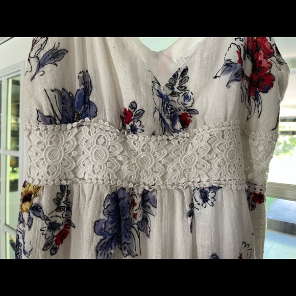 Beach/Summertime dress, Size M - Picture 2 of 3